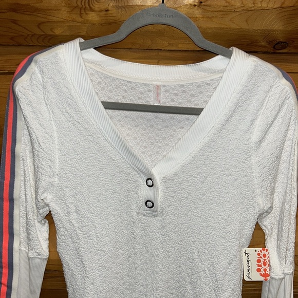 Free People NWT Recovery Layer Size M & L in White Combo - Picture 9 of 11